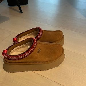 uggs size seven worn once